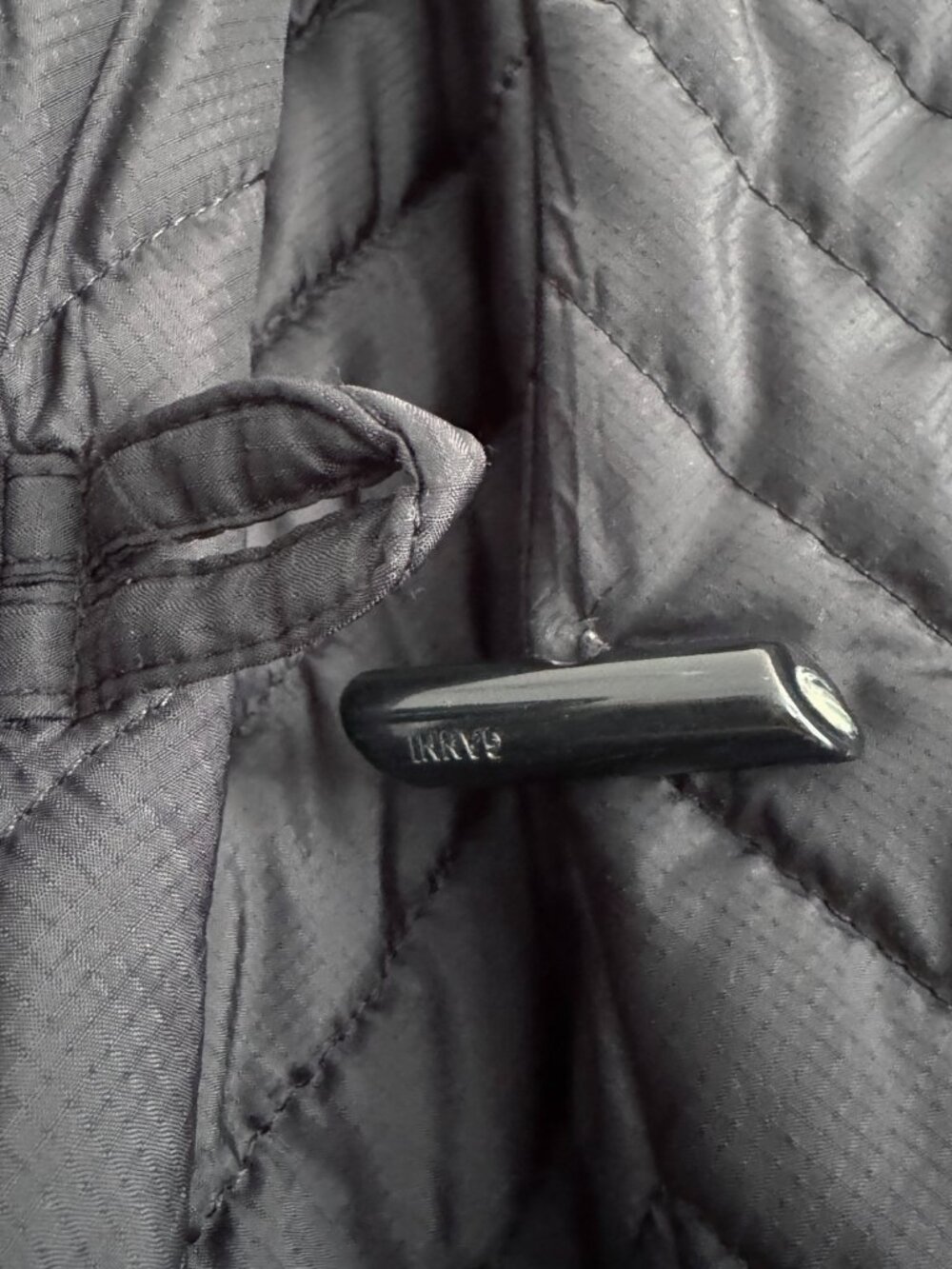 Ganni Quilted jacket in Black, size 40. Fits like a size 12 ish - Picture 14 of 16